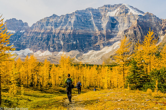 Andrew and Ivan in Paradise Valley in front of Mount Lefroy